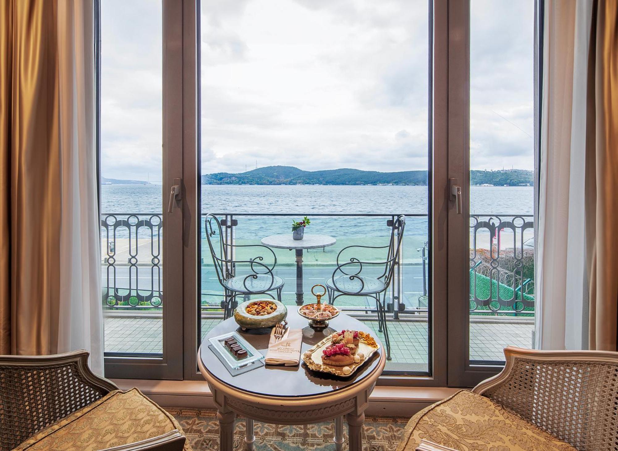 Mfb Tarabya Hotel Истанбул Екстериор снимка